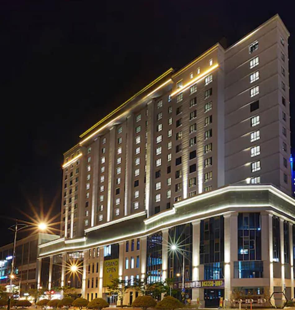 Osong H Hotel Sejong City Чеонджу Екстериор снимка